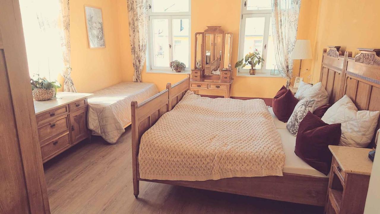 Villa Weissbach - Haus Hilda Floha Buitenkant foto